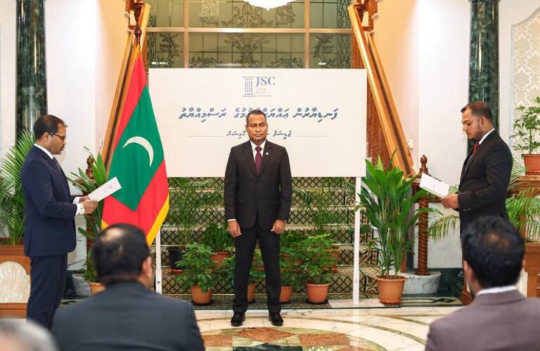 ހައިކޯޓުގެ ފަނޑިޔާރު ކަމަށް ރައޫފާއި ޝަފީއު، ކްރިމިނަލް ކޯޓަށް ނިޔާޒު އައްޔަންކޮށްފި