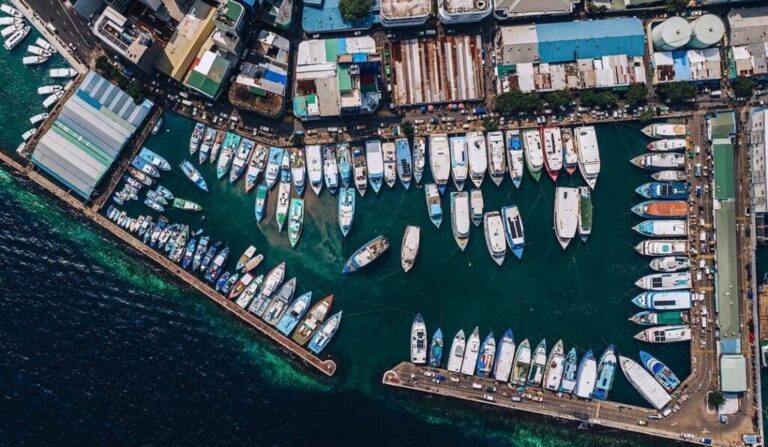 މާލޭ ނޯތު ހާބަރު ސަރަޙައްދު، މުދަލާއި ޕަސެންޖަރުން އުފުލާ އުޅަނދުފަހަރަށް އަލުން ހުޅުވާލައިފި
