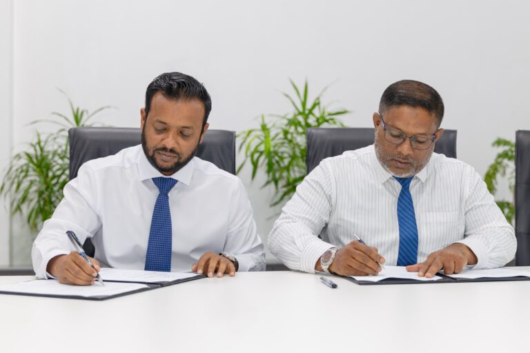 ތިނަދޫ ސިޓީގެ މަގުހެދުމުގެ ތިންވަނަ ފިޔަވަހި އާރުޑީސީއަށް