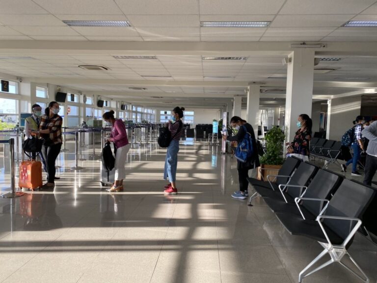ޑޮމެސްޓިކް ދަތުރުތައް ކުރީގެ އިންޓަނޭޝަނަލް ޓާމިނަލަށް ބަދަލުކުރަނީ