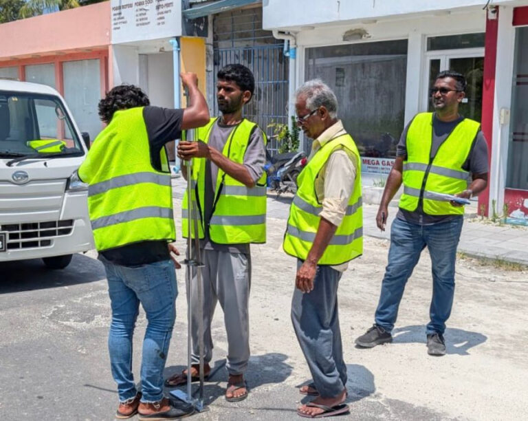 އައްޑޫ ލިންކު ރޯޑު ތަރައްޤީކުރަން ސާވޭ ކުރަނީ، 12.3 ކިލޯމީޓަރުގެ ސަރަހައްދެއް ތަރައްޤީކުރާނެ