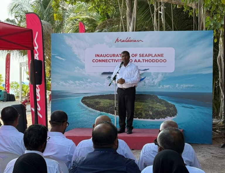ތޮއްޑޫގައި ސީޕްލޭންގެ ޚިދުމަތް ރަސްމީކޮށް ފަށައިފި
