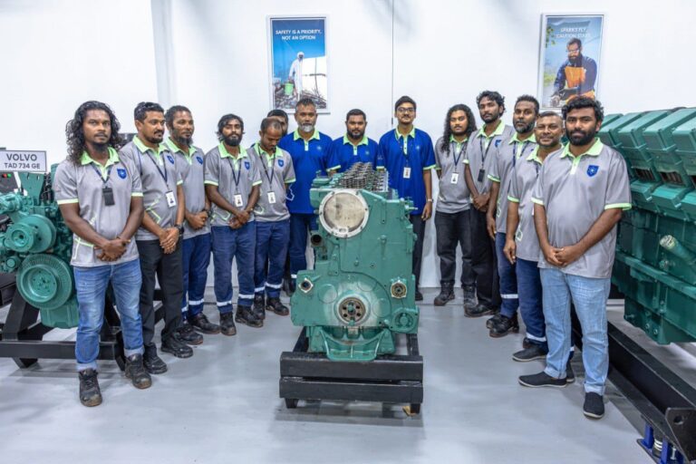 ސްޓެލްކޯގެ އެކަޑަމީން އިތުރު މުވައްޒަފުންތަކެއް ތަމްރީނުކޮށްފި