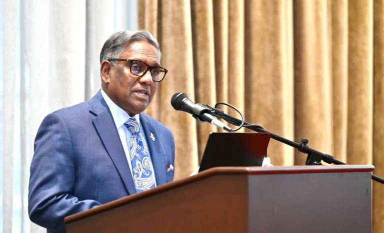 ރައީސްގެ ސްޕެޝަލް އެންވޯއީގެ މަގާމުން ކުރީގެ ރައީސް ވަހީދު އިސްތިއުފާ ދެއްވައިފި