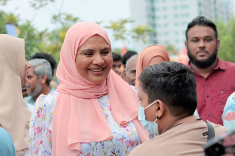 މިނިސްޓްރީގެ ވެބްސައިޓް މެދުވެރިކޮށް ބޭނުންޖެހިފައިވާ ފަރާތްތަކަށް ފަސޭހަކަމާއެކު މިހާރު އެހީތެރިކަންފޯރުކޮށްދެވޭނެ