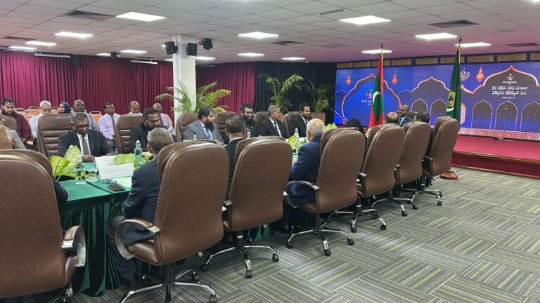 ހުކުރު ދުވަހަކީ އީދު ދުވަސް ކަމަށް ނިންމައިފި، އީދު މުބާރަކް!