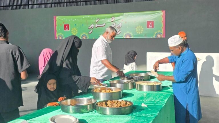 ބީއެމްއެލް އިން ރާއްޖޭގެ ހުރިހާ އަތޮޅެއްގައި އީދު ސައި ބާއްވައިފި
