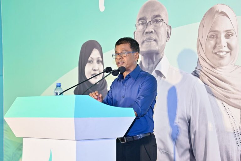 ގައުމަށް ހިދުމަތް ކުރުމުގެ ވިސްނުމެއް އިދިކޮޅު ފަރާތްތަކުން ނުގެންގުޅޭ: ނާޒިމް