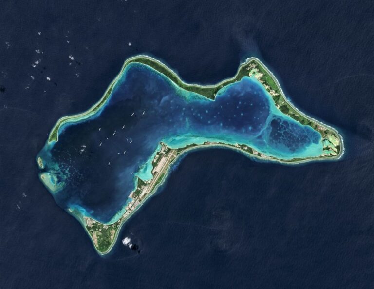 ޗާގޯސް މައްސަލައިގައި ކުރީ ސަރުކާރުން ކަންކަން ކުރީ ގާނޫނު އަސާސީއާ ހިލާފަށް: ރައީސް