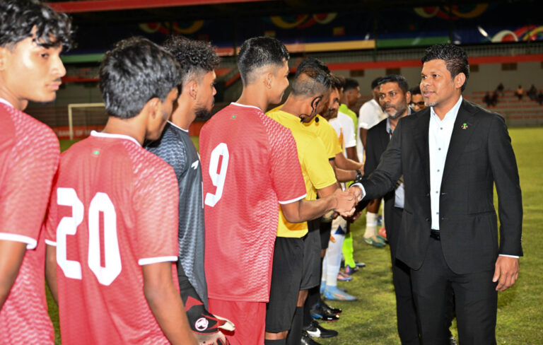ސާފް ޗެމްޕިއަންޝިޕް ފަށައިފި
