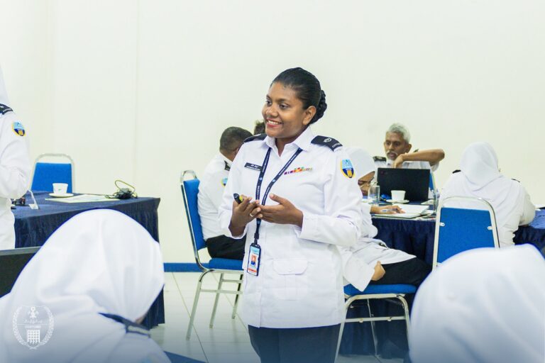 ކަސްޓަމާއި ކަރެކްޝަންސްގެ މުސާރަ ބޮޑުކޮށްފި