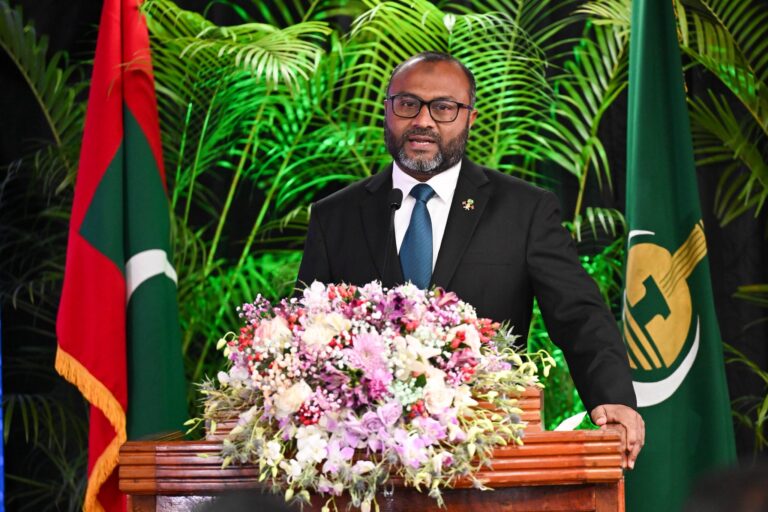 އަމާޒަކީ އިސްލާމީ ޤައުމުތަކުގެ ތެރެއިން އާބާދީގެ ނިސްބަތުން ޙާފިޡުން އެންމެ ގިނަ ޤައުމަށް ރާއްޖެ ހެދުން: ޑރ. ޝަހީމް