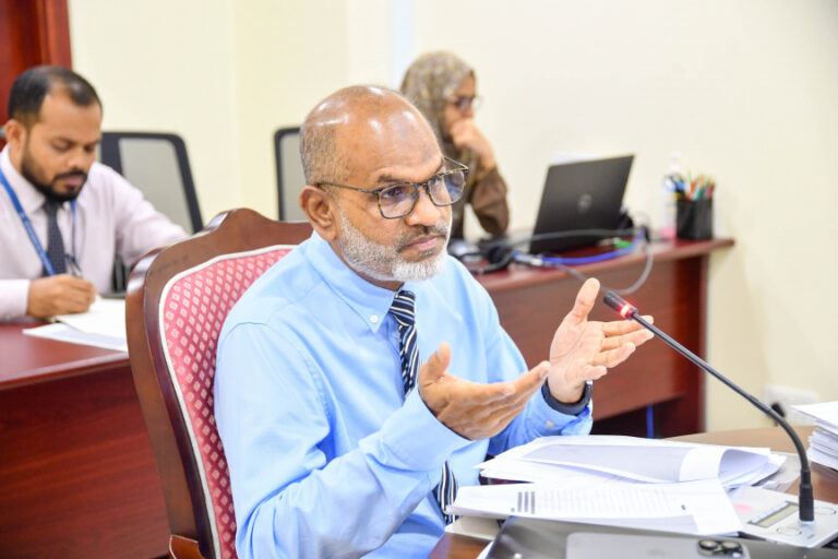 މަޖިލީހުގެ ބައެއް ކޮމިޓީތަކުން ނާޒިމް ވަކިކޮށްފި
