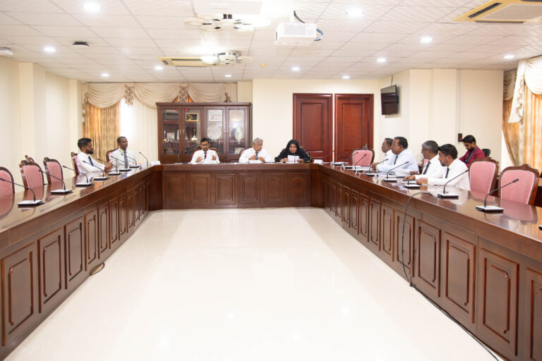 ވަޠަނީ ޚިދުމަތުގެ ބިލަށް އާންމުންގެ ޚިޔާލު ހޯދަނީ