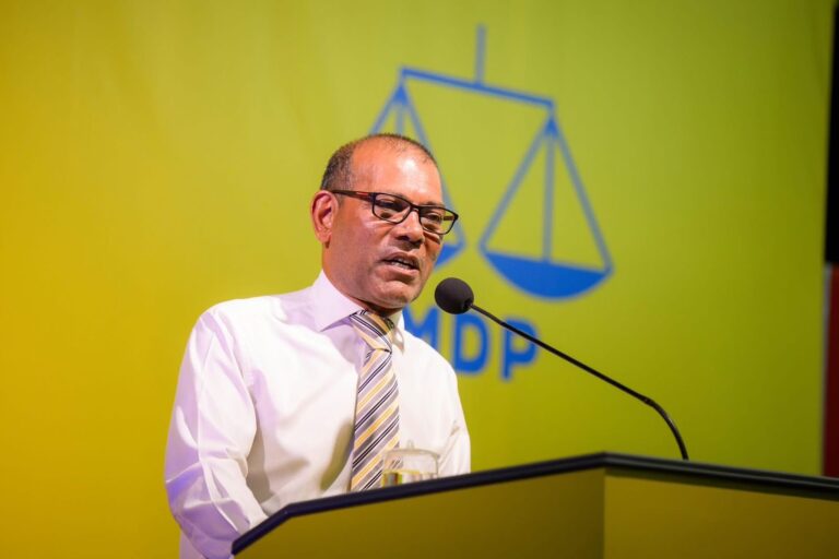 ޗެއާޕާސަންގެ އިންތިހާބު ކެމްޕޭނަށް ސޯލިހުގެ ފެކްޝަނުން ހުރަސްއަޅާ ކަމަށް ނަޝީދު ތުހުމަތުކުރައްވައިފި