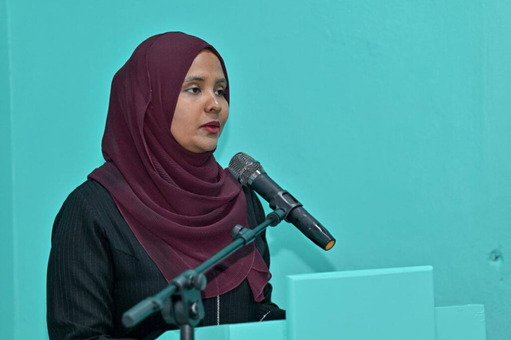 ދ. މީދޫ ކައުންސިލްގެ ރައީސްގެ އިންތިޚާބުގެ މައްސަލައިގެ އަޑުއެހުންތައް އަންނަ ހަފްތާގައި ފަށަނީ