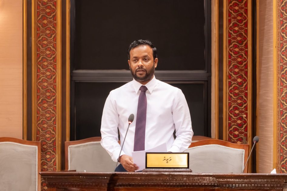 މާލެ ސަރަހައްދުގައި ގިނަވެގެން ދެން އެޅޭނީ 12،000 ފްލެޓް: މުއްތަލިބު