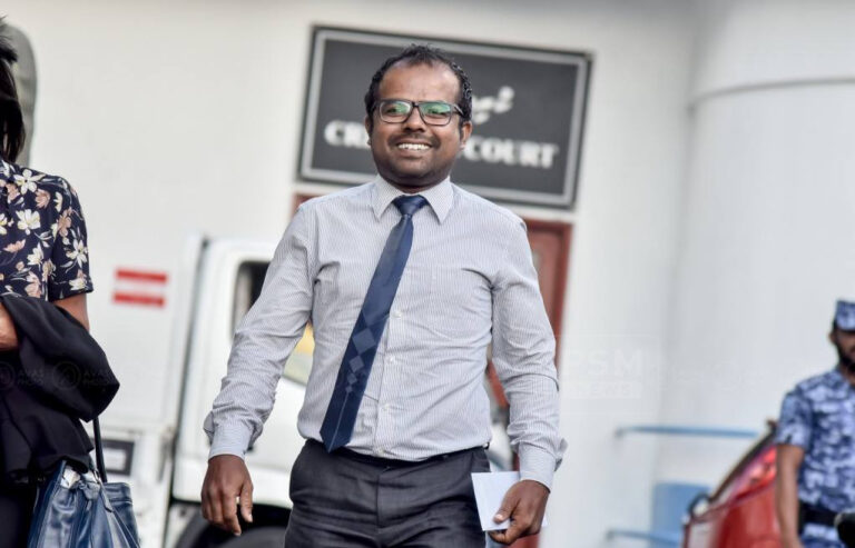 އަދަދު ނޫހުގެ ފިޔާޒު އާއި ހަސަން ފުލުސް އޮފީހަށް ހާޒިރުވާން އަންގައިފި