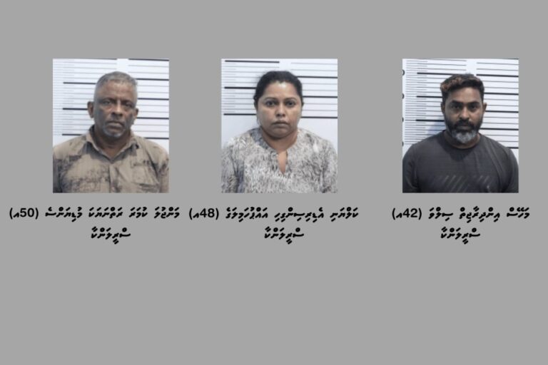 ބަނގުރަލުގެ ވިޔަފާރިކުރަމުންދިޔަ ލަންކާގެ ތިން މީހަކު ޑީޕޯޓްކޮށްލަނީ