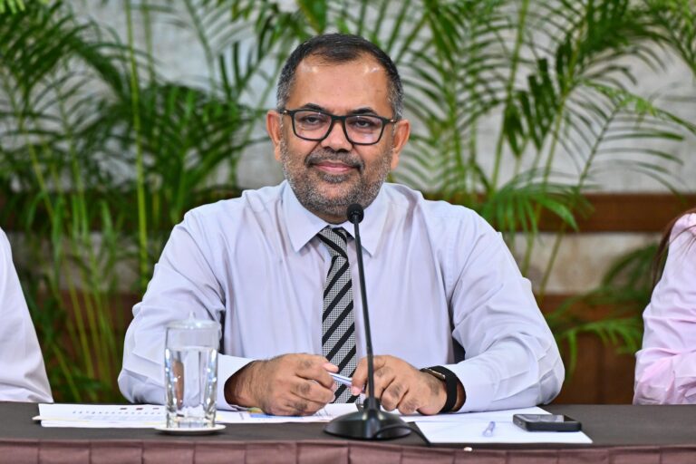 ތެލުގެ ރިޒާވް ޤާއިމްކުރުމަށް މާލެ ސަރަހައްދުގެ ދެ ފަޅެއް ބަލަނީ