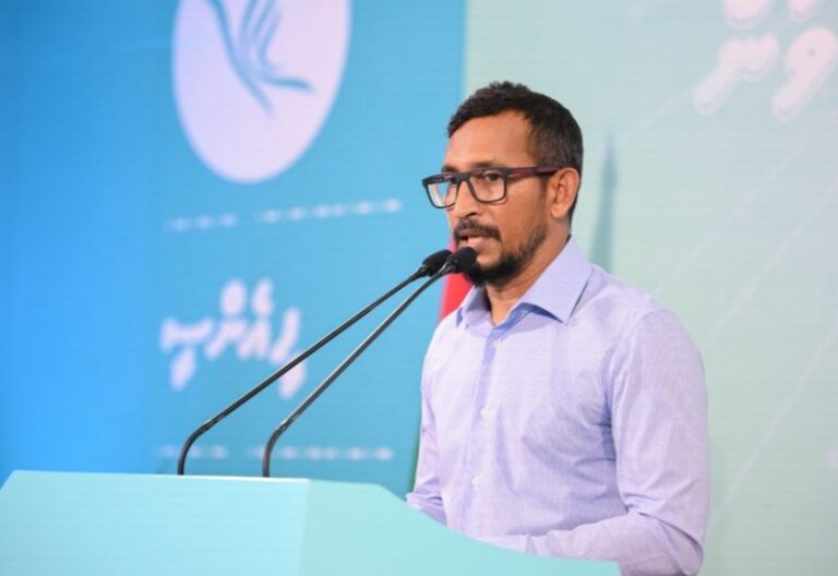 މިއިންތިހާބަކީ ރައީސަށް ޝުކުރުއަދާކުރުމަށް އޮތް ރަނުގެ ފުރުސަތެއް: ފަލާހު