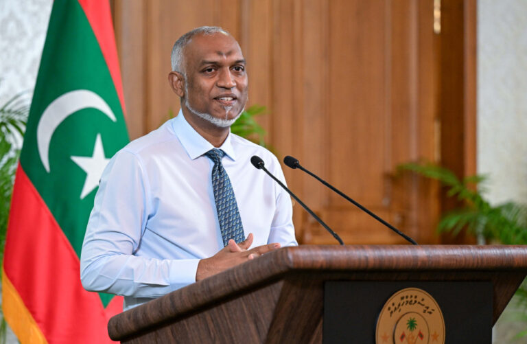 އާޓިފިޝަލް އިންޓެލިޖެންސް ރެގިއުލޭޓް ކުރުމާއި ބެހޭ ބިލެއް މަޖިލީހަށް ހުށަހެޅަނީ