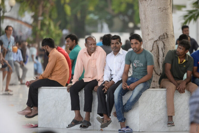 ކުދި ވިޔަފާރިތަކަށް 20 ކޯޓާއާ ހަމައަށް ފީ ދައްކަން ނުޖެހޭ ގޮތަށް ހަދައިފި