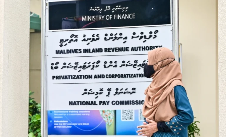 ހަނގުރާމައާ ގުޅިގެން ޚަރަދުކުޑަކުރަން ޕީސީބީ އިން ކުންފުނިތަކަށް އަންގައިފި