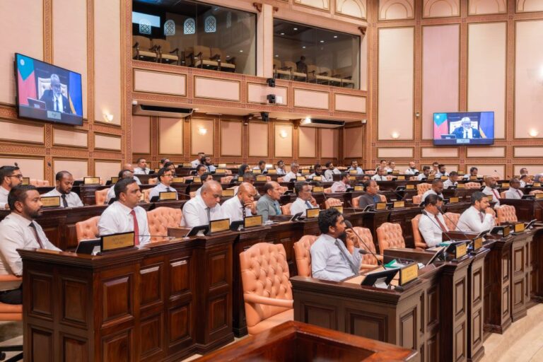 ރައްޔިތުންގެ މަޖިލިހުގެ އިޖުތިމާއީ ކޮމިޓީއަށް ގެނައި ބަދަލުތައް އިއުލާނުކޮށްފި