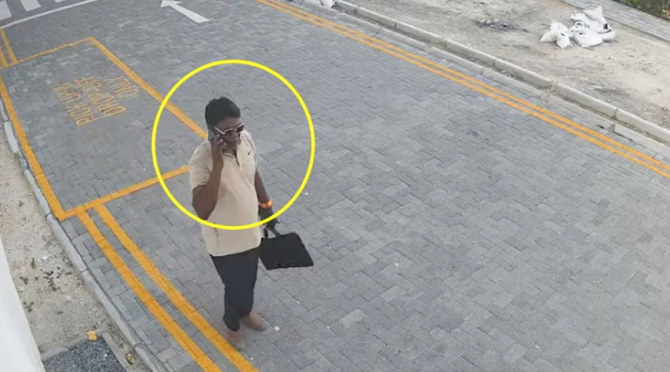 ހުޅުމާލެއިން ފޯނެއް ވަގަށް ނެގި މީހަކު ހޯދަން ވީޑިއޯއެއް އާންމުކޮށްފި