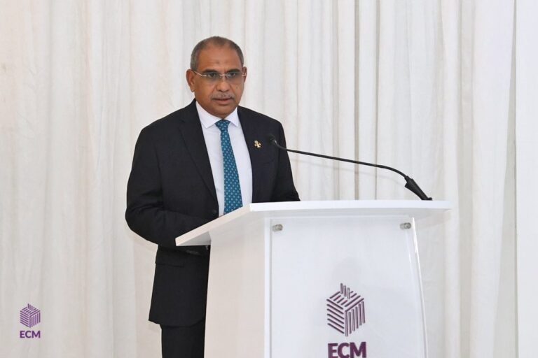 އިލެކްޝަންސް ކޮމިޝަނުން ޒާހިދު އިސްތިއުފާދެއްވައިފި