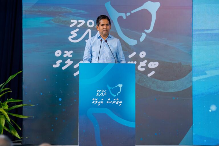 ފިކުރު ތަފާތުވިނަމަވެސް އިޤްތިޞާދީ ތަރައްޤީގައި މަސައްކަތްކުރަންވާނީ ގުޅިގެން: ސަޢީދު