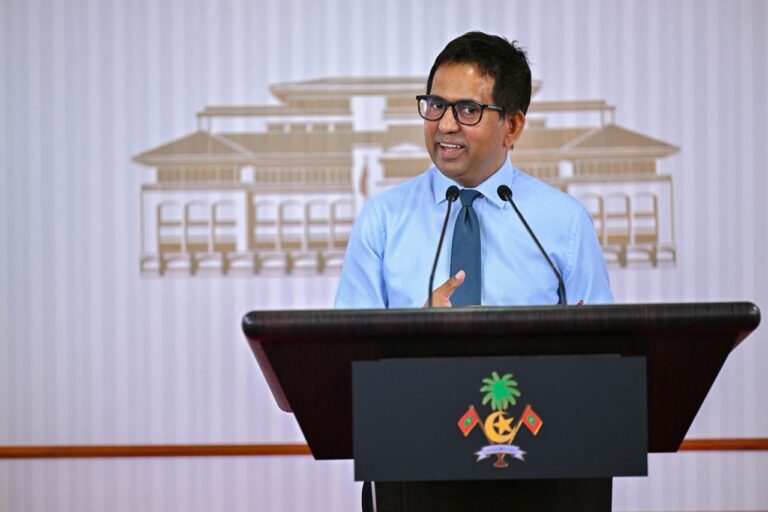 ބަންކަރިންގ ޚިދުމަތުން ލިބުނު އާމްދަނީ 1 ބިލިއަން ރުފިޔާއާ ގާތްކުރާ ކަމަށް މިނިސްޓަރ ސަޢީދު ވިދާޅުވެއްޖެ