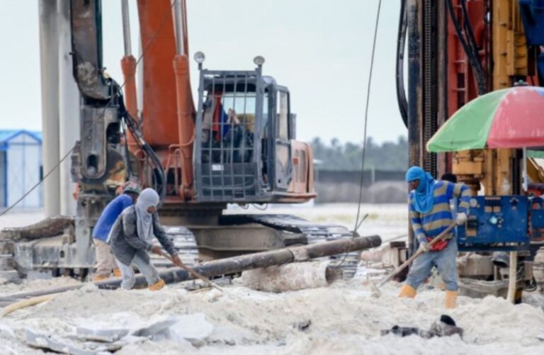 އިމާރާތްކުރުމުގެ ސިނާޢަތަށް މިދިޔަ އަހަރު ބޮޑު ކުރިއެރުމެއްލިބި، ލޯނު ދޫކުރި ޢަދަދު އިތުރުވެއްޖެ