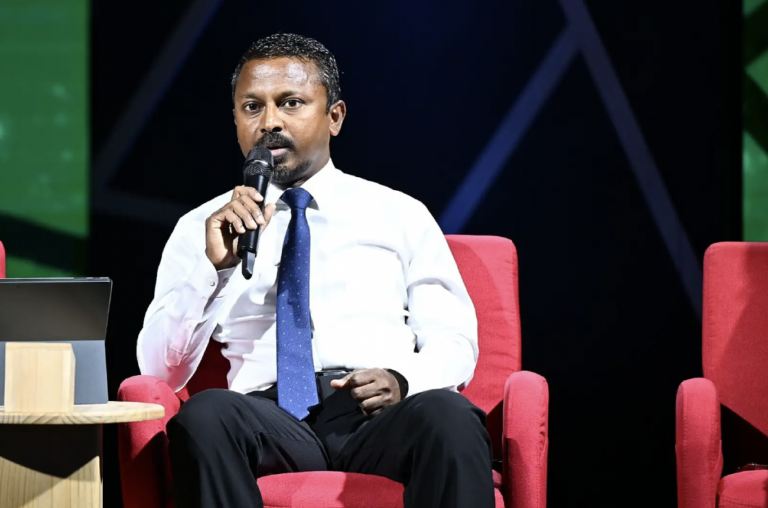 ރިޟުވާންގެ މަރުގެ މައްސަލާގައި ތުހުމަތުވާ މީހުން ދޫކޮށްލީ ކުރީ ސަރުކާރުން: ބަންޑަރަނައިބު