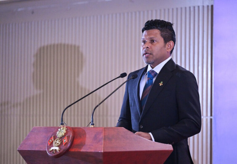 އަޟުޙާ ޢީދު ފާހަގަކުރާއިރު އެކުވެރި ބަޔަކަށްވުމަށް ނައިބު ރައީސް އިލްތިމާސްކުރައްވައިފި