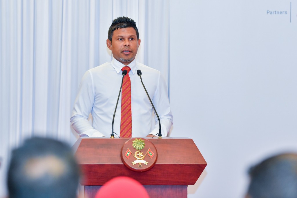 މަގުމަތީގެ ސަލާމަތާއި ރައްކާތެރިކަމަށް އިސްކަންދިނުމަށް ނައިބު ރައީސް ގޮވާލައްވައިފި