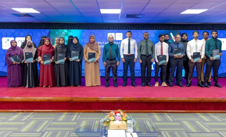 ޒަކާތު ފަންޑުގެ ސްކޮލާޝިޕްތަކަށް ހުޅުވާލައިފި