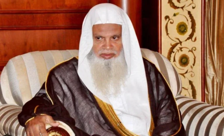 މި އަހަރު ޢަރަފާތުގެ ޚުޠުބާ ވިދާޅުވާނީ މަސްޖިދުއް ނަބަވީގެ އިމާމު ޢަލީ އަލްޙުޛައިފީ
