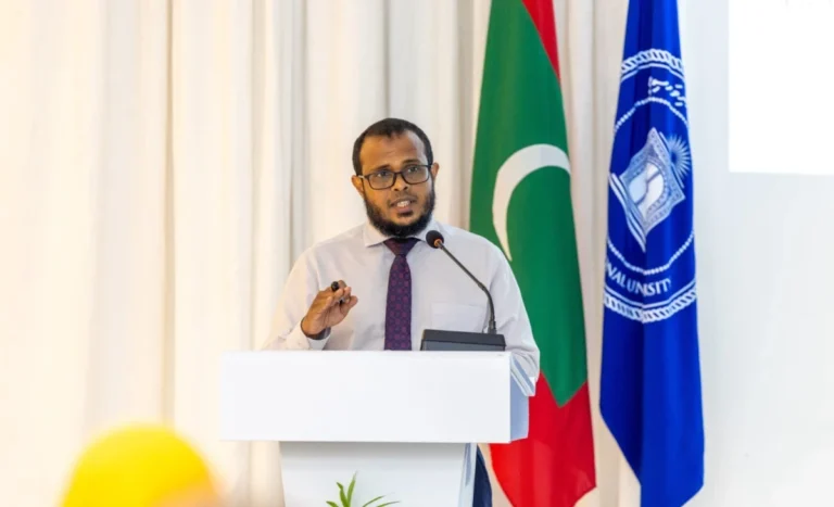 އިގްތިސާދީ ތަރައްގީ ހޯދަންވާނީ ތިމާވެށި ހިމާޔަތްކުރުމުގެ އުސޫލުތަކާ ފުށުނާރާގޮތަށް: ޢަލީ ޝަރީފް