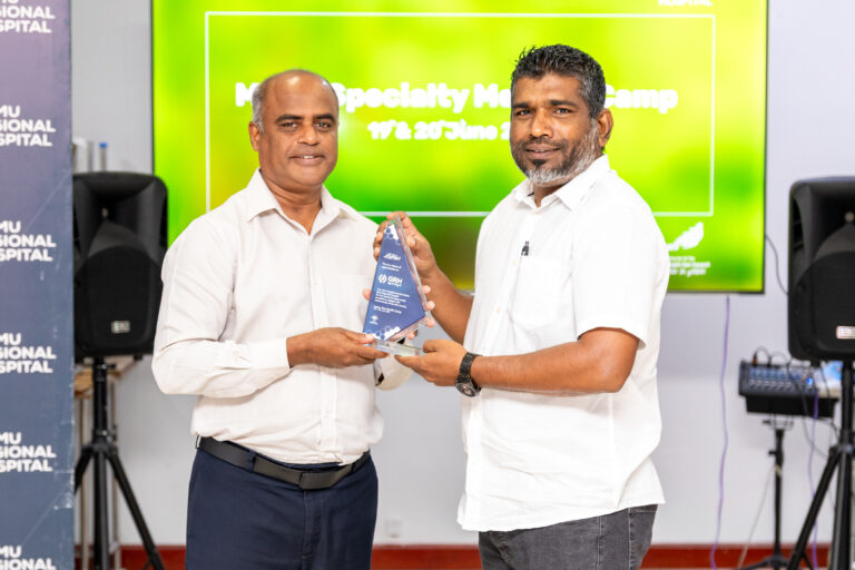 ޓްރީ ޓޮޕް ހޮސްޕިޓަލުން ލާމު އަތޮޅުގައި ކުރިއަށްގެންދިޔަ މަލްޓި-ސްޕެޝަލިޓީ ހެލްތު ކޭމްޕް