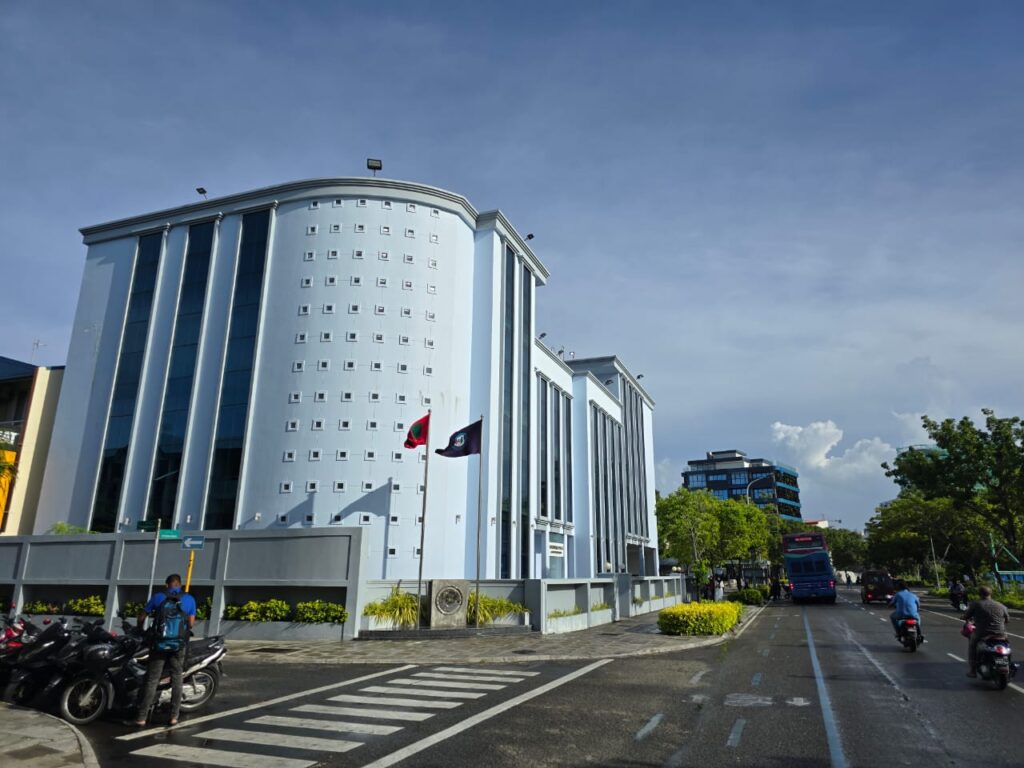 ހުޅުމާލޭގައި ހިންގި މާރާމާރީއެއްގައި ދެ މީހަކު ޒަޚަމުވެއްޖެ