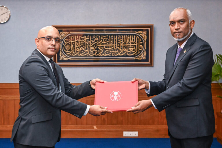 އެލްޖީއޭގެ ރައީސް ކަމަށް ފިނޭންސް މިނިސްޓަރު ޒަރީރު އައްޔަންކުރައްވައިފި
