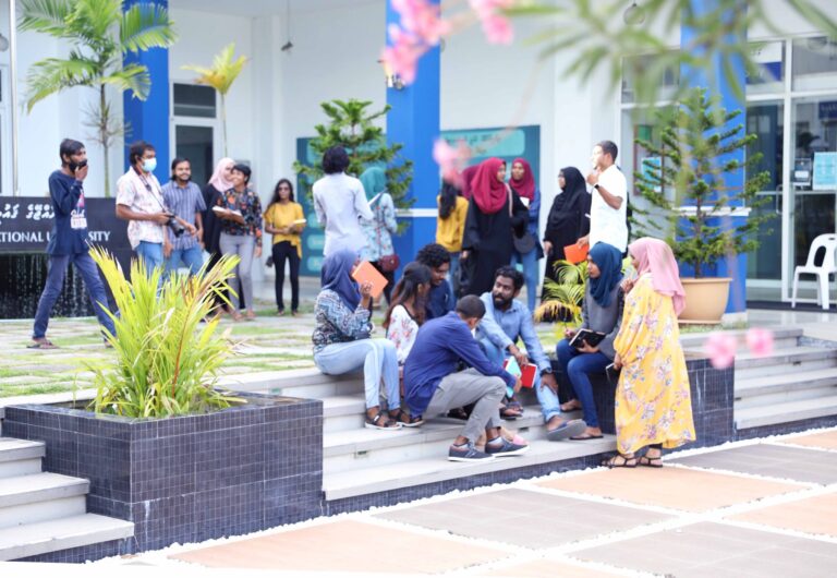އެމްއެންޔޫ ވެލްނަސް ސެންޓަރު ހިންގައިދޭނެ ބަޔަކު ހޯދަނީ