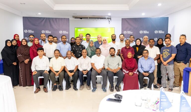ޓްރީ ޓޮޕް ހޮސްޕިޓަލުން ލާމު އަތޮޅުގައި ކުރިއަށްގެންދިޔަ މަލްޓި-ސްޕެޝަލިޓީ ހެލްތު ކޭމްޕް ނިންމާލައިފި