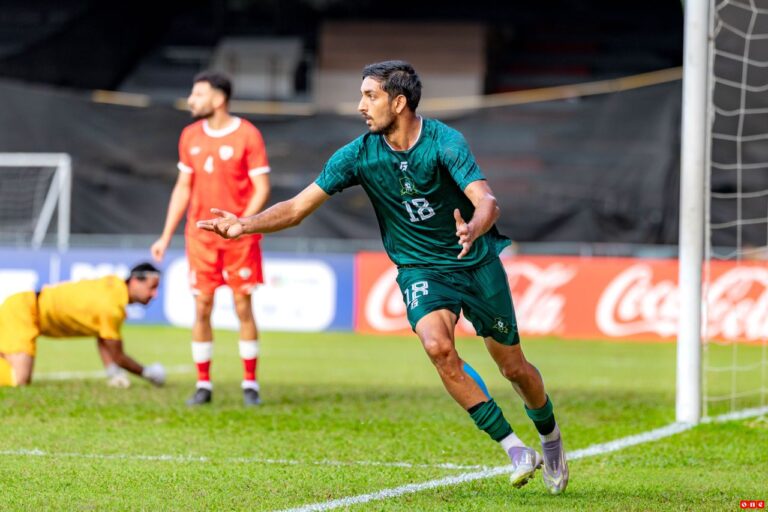 ޕާކިސްތާނުން ޑައިމަންޑް ޖުބިލީ މުބާރާތުގެ ފައިނަލަށް