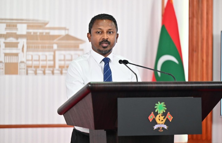 ޝަމްޢާން ކުރެއްވި ތުހުމަތުތައް އުޝާމް ދޮގުކުރައްވައިފި