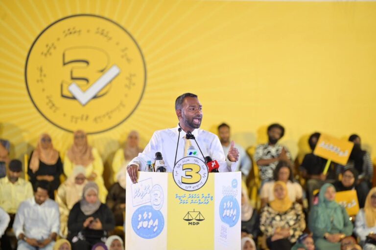 އެމްޑީޕީގެ މަގާމުތައް ކުރިން ބަހައިފިނަމަ ޕާޓީ ބައިބައިވުމުގެ ބިރު އެބައޮތް ކަމަށް މީކާއިލް ވިދާޅުވެއްޖެ