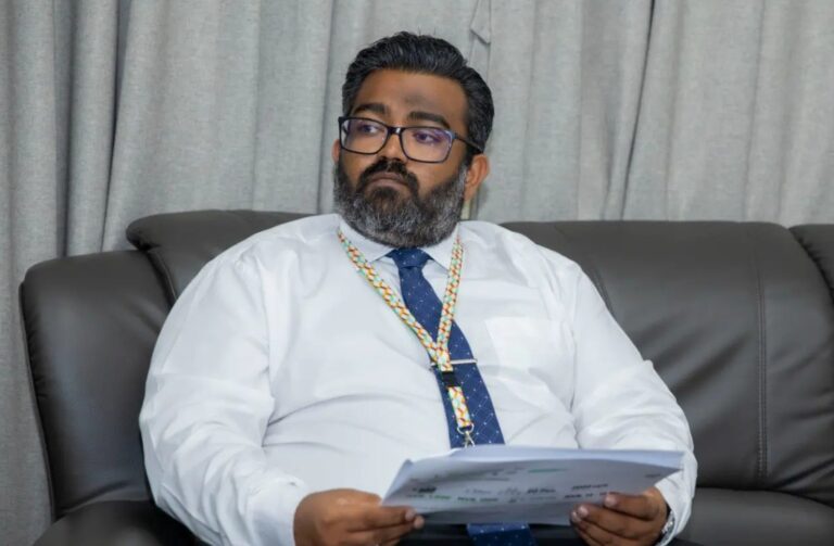 ހަމްދާންގެ ވަރުގަދަ ރައްދެއް ޒަހިއްޔާއަށް