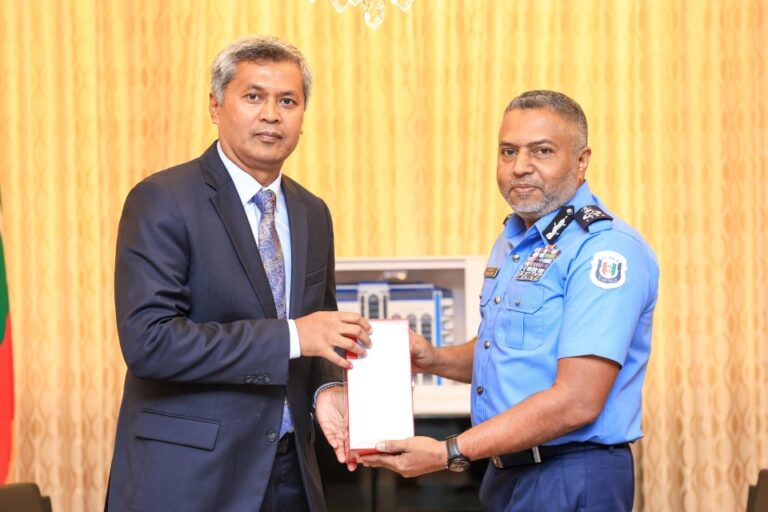 ލަންކާއިން ރާއްޖެއަށް ކަނޑައަޅުއްވާފައި ހުންނަވާ ހައިކޮމިޝަނަރ، ސީޕީ އަރިހަށް ޒިޔާރަތެއް ކުރައްވައިފި